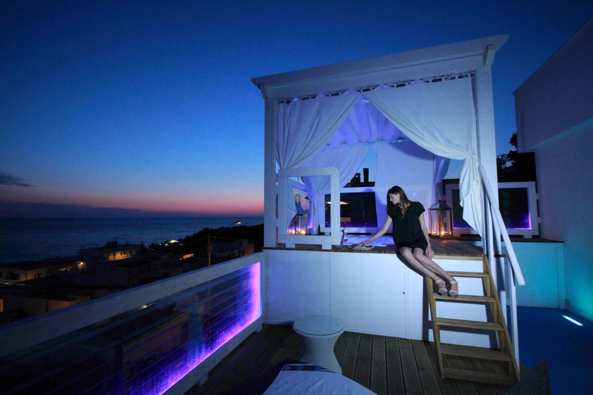 Hotel Miramare Gallipoli Buitenkant foto