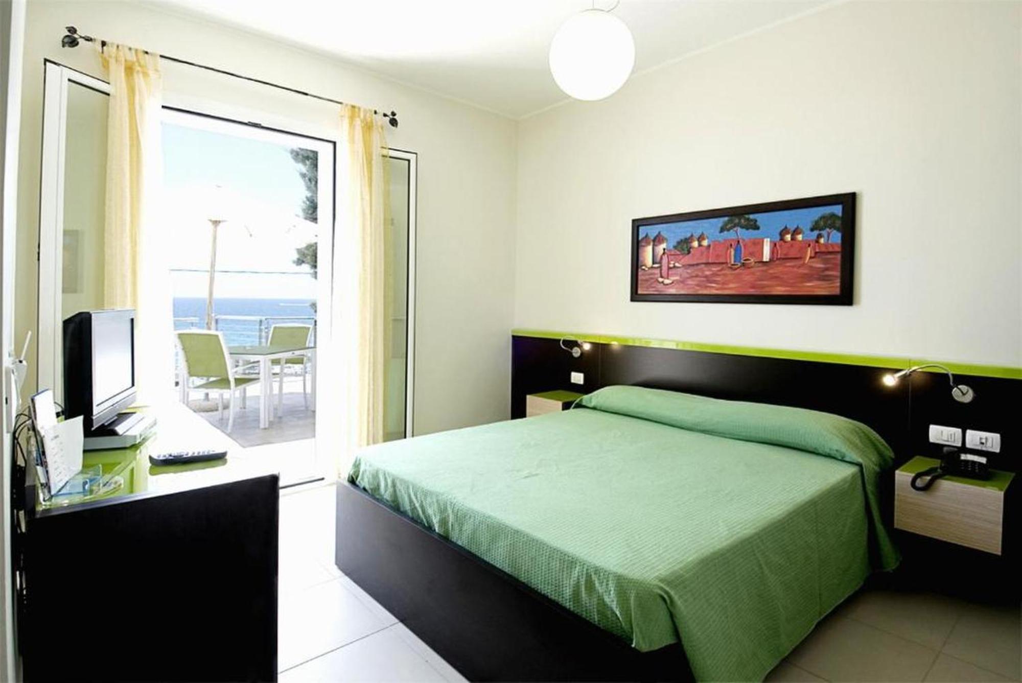 Hotel Miramare Gallipoli Buitenkant foto